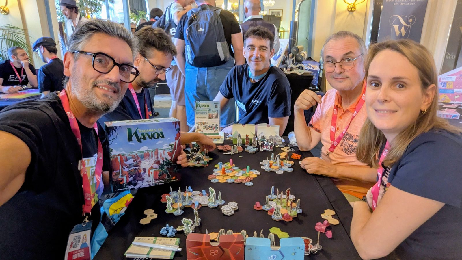 Cesare Mainardi avec David Carmona et les paysages construits dans Terrasses de Kanoa